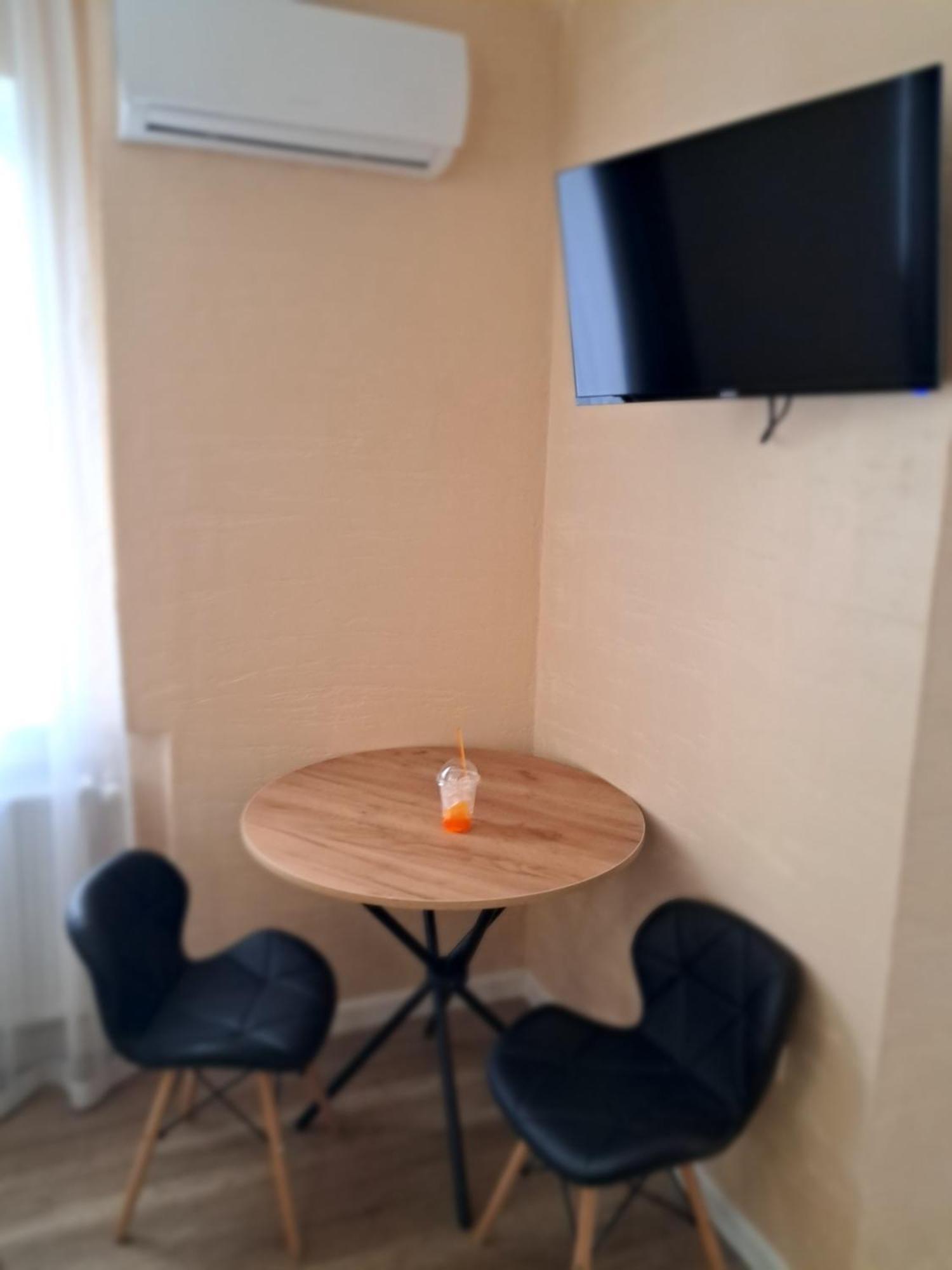New Luxury Studio Apartment Ivano-Frankivsk Eksteriør bilde